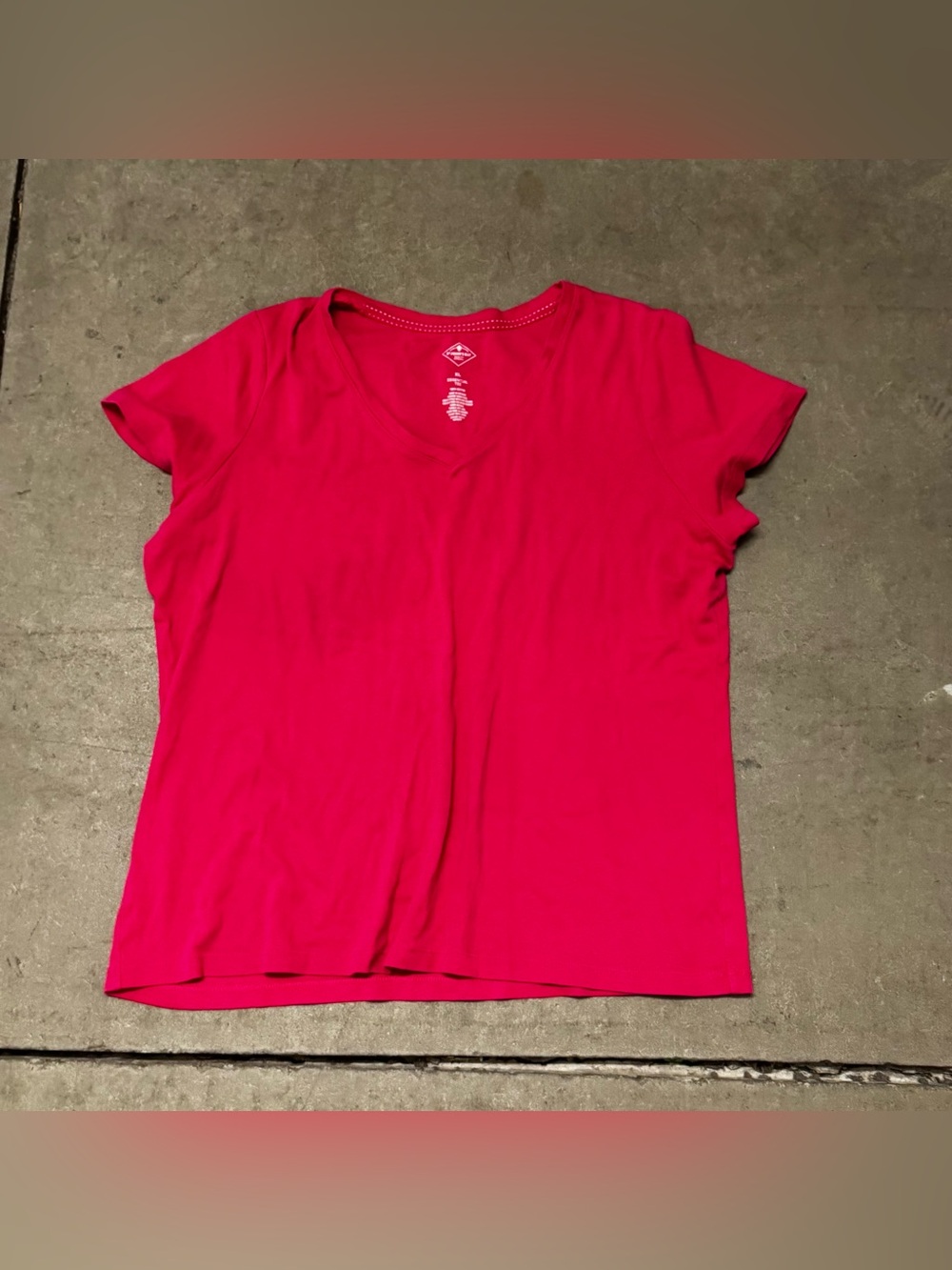 St. John's Bay Women's Bright Pink Crewneck Short Sleeve Tee